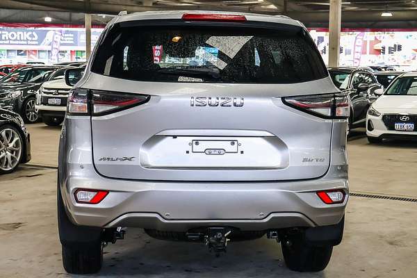 2022 Isuzu MU-X LS-U