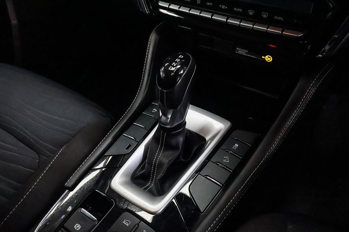 2022 Isuzu MU-X LS-U