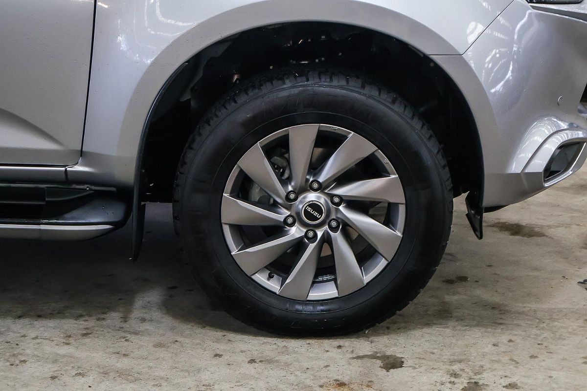 2022 Isuzu MU-X LS-U