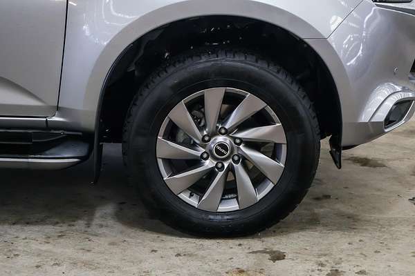 2022 Isuzu MU-X LS-U