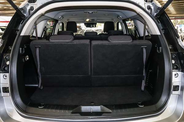 2022 Isuzu MU-X LS-U