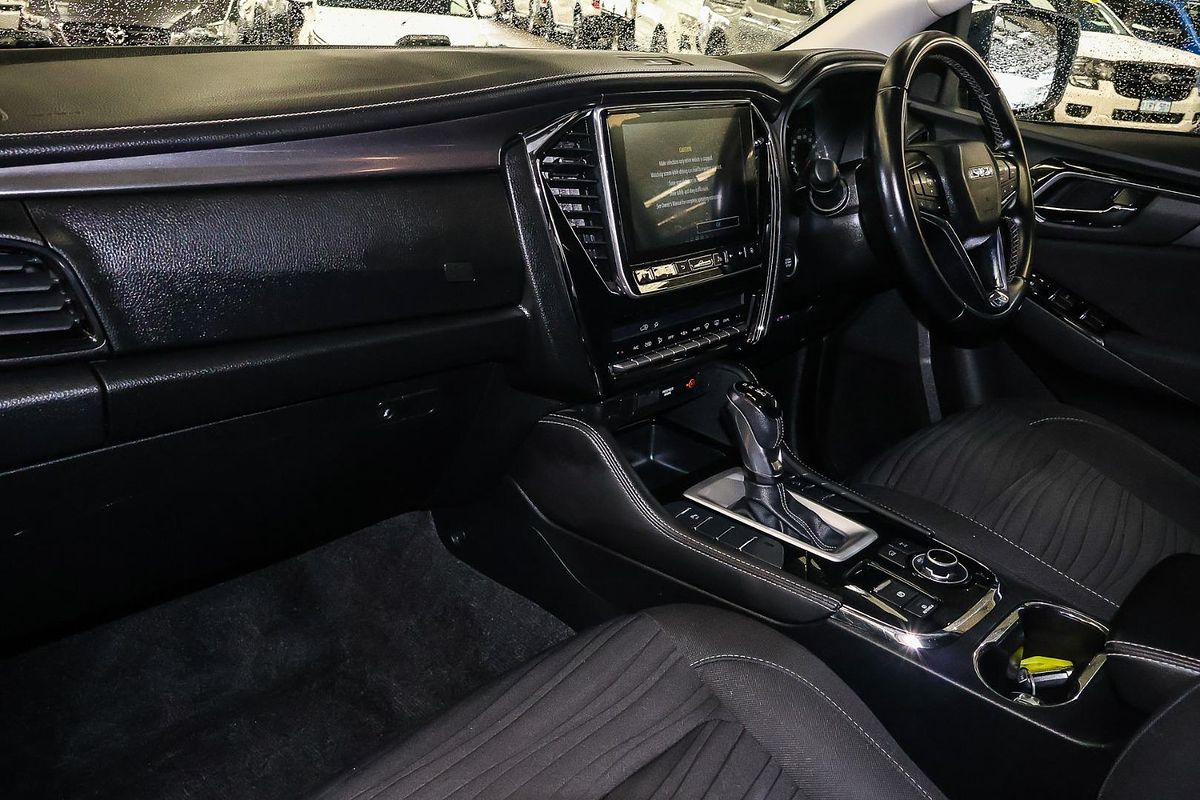 2022 Isuzu MU-X LS-U