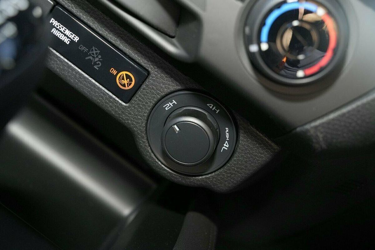 2025 Mazda BT-50 XT TF 4X4