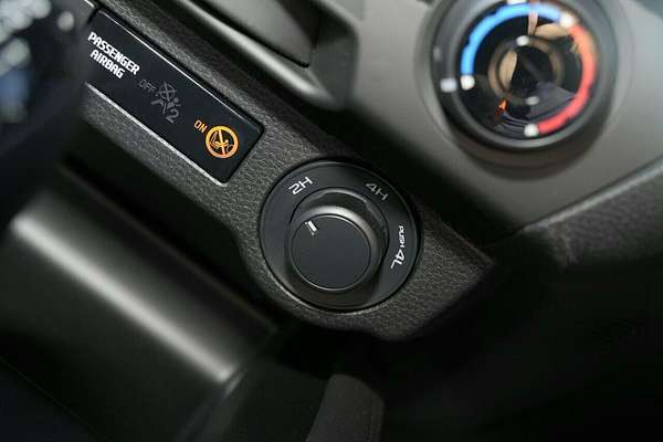 2025 Mazda BT-50 XT TF 4X4