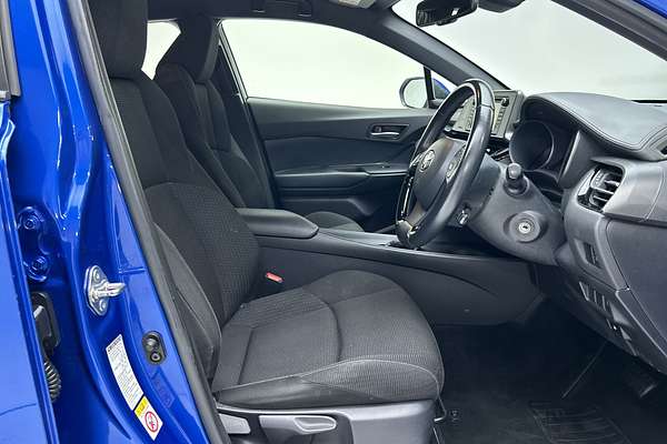 2019 Toyota C-HR NGX10R