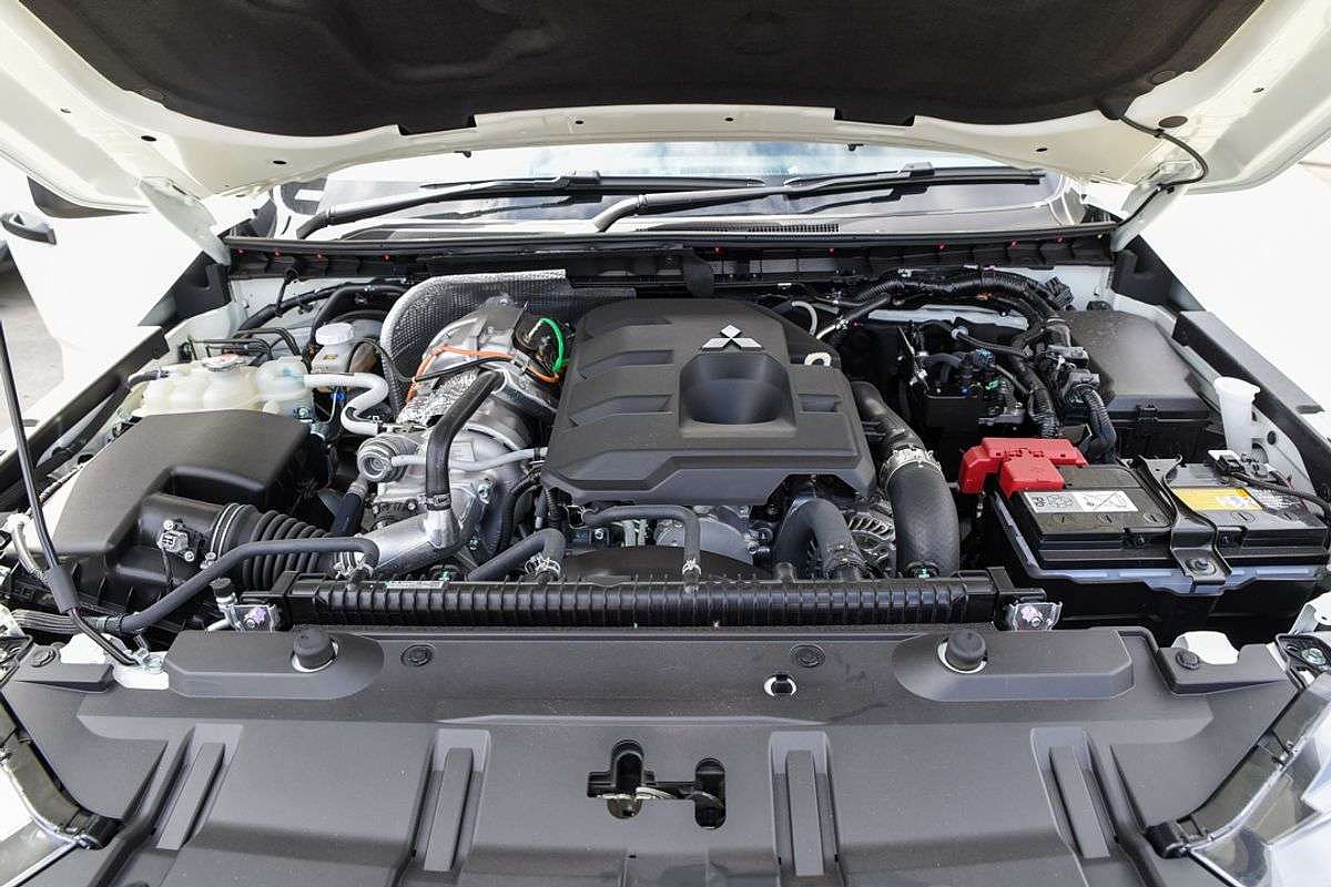 2025 Mitsubishi Triton GLX MV 4X4