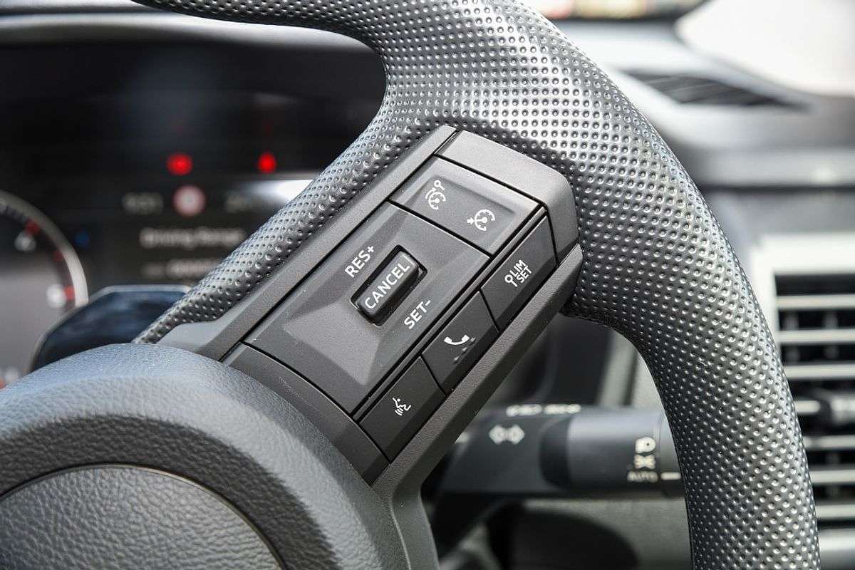 2025 Mitsubishi Triton GLX MV 4X4