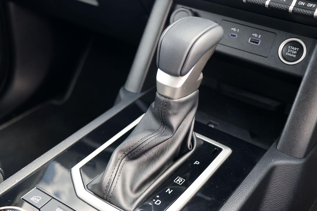 2025 Mitsubishi Triton GLS MV 4X4