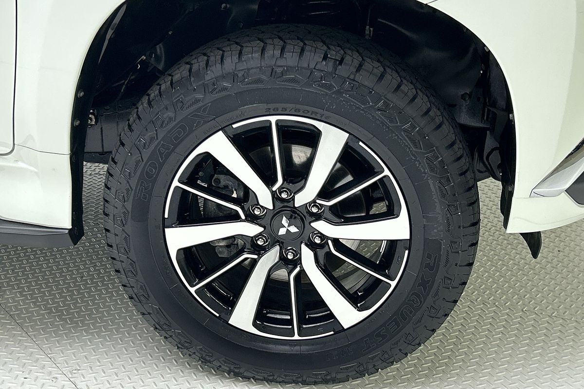 2019 Mitsubishi Pajero Sport GLS QE