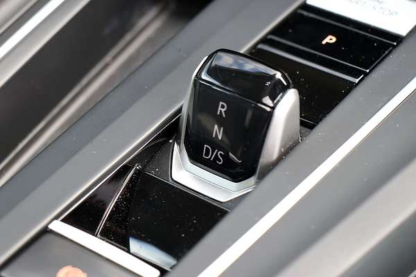 2021 Volkswagen Golf 110TSI Life 8