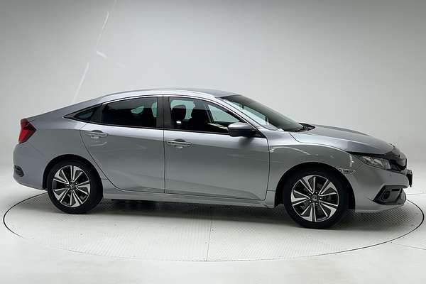 2019 Honda Civic VTi-L 10th Gen
