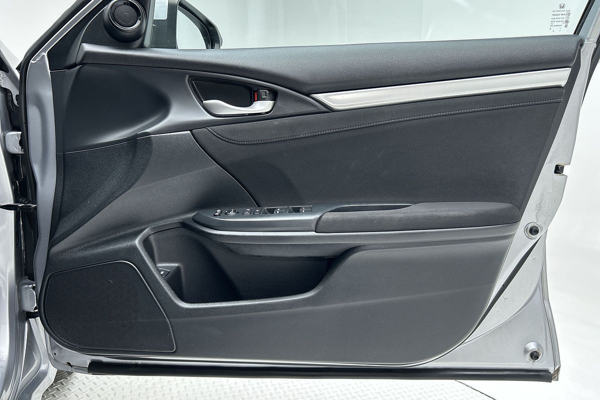 2019 Honda Civic VTi-L 10th Gen