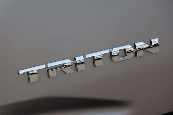 2025 Mitsubishi Triton GLS MV 4X4