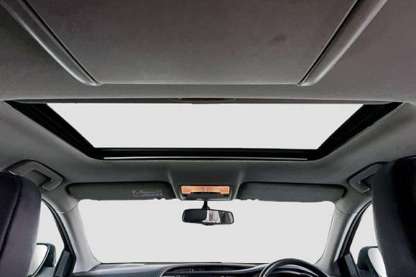 2014 Toyota Kluger Grande GSU55R