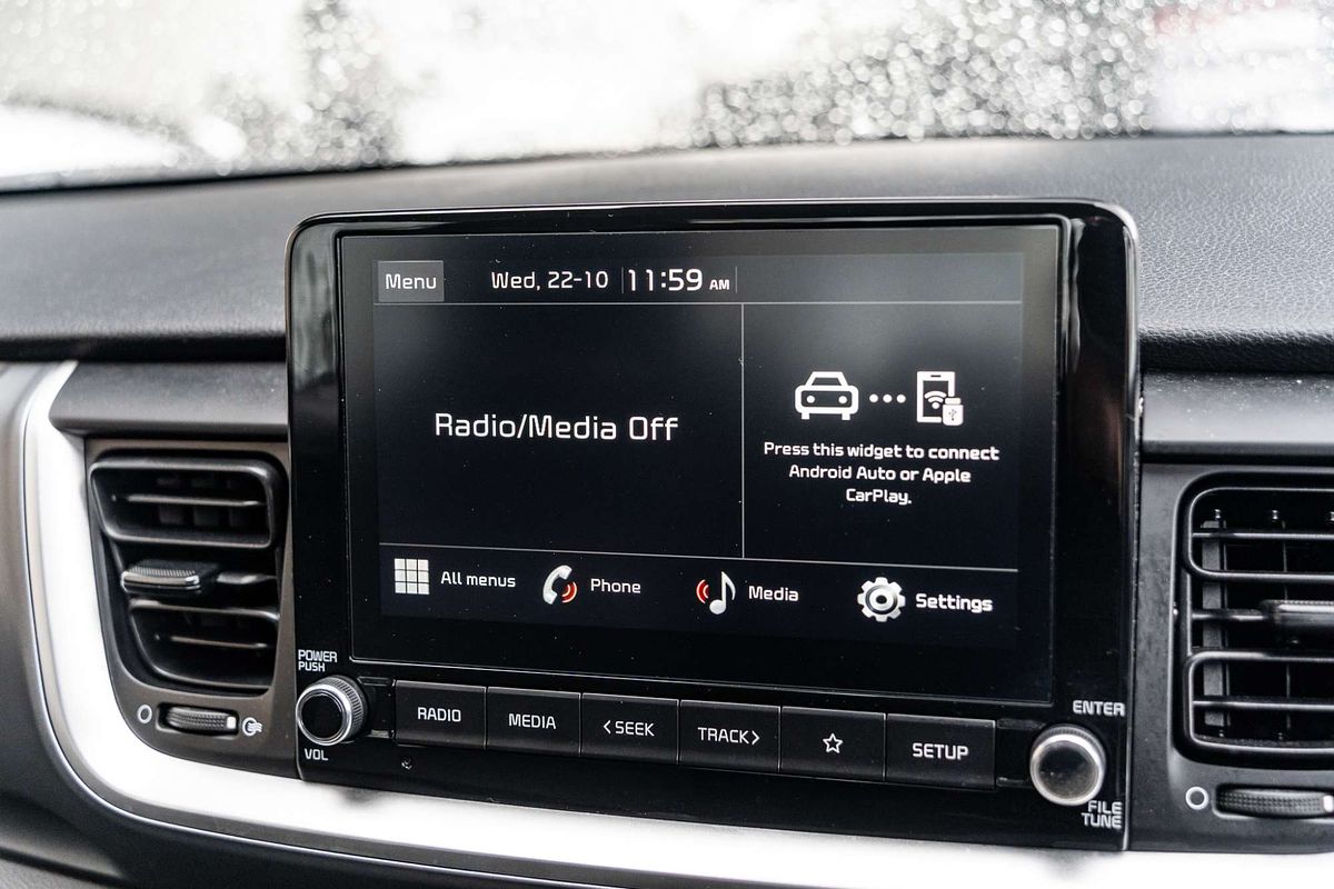 2024 Kia Stonic S YB