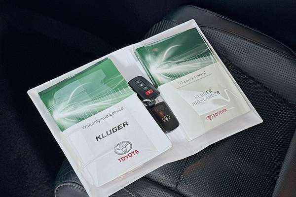 2014 Toyota Kluger Grande GSU55R