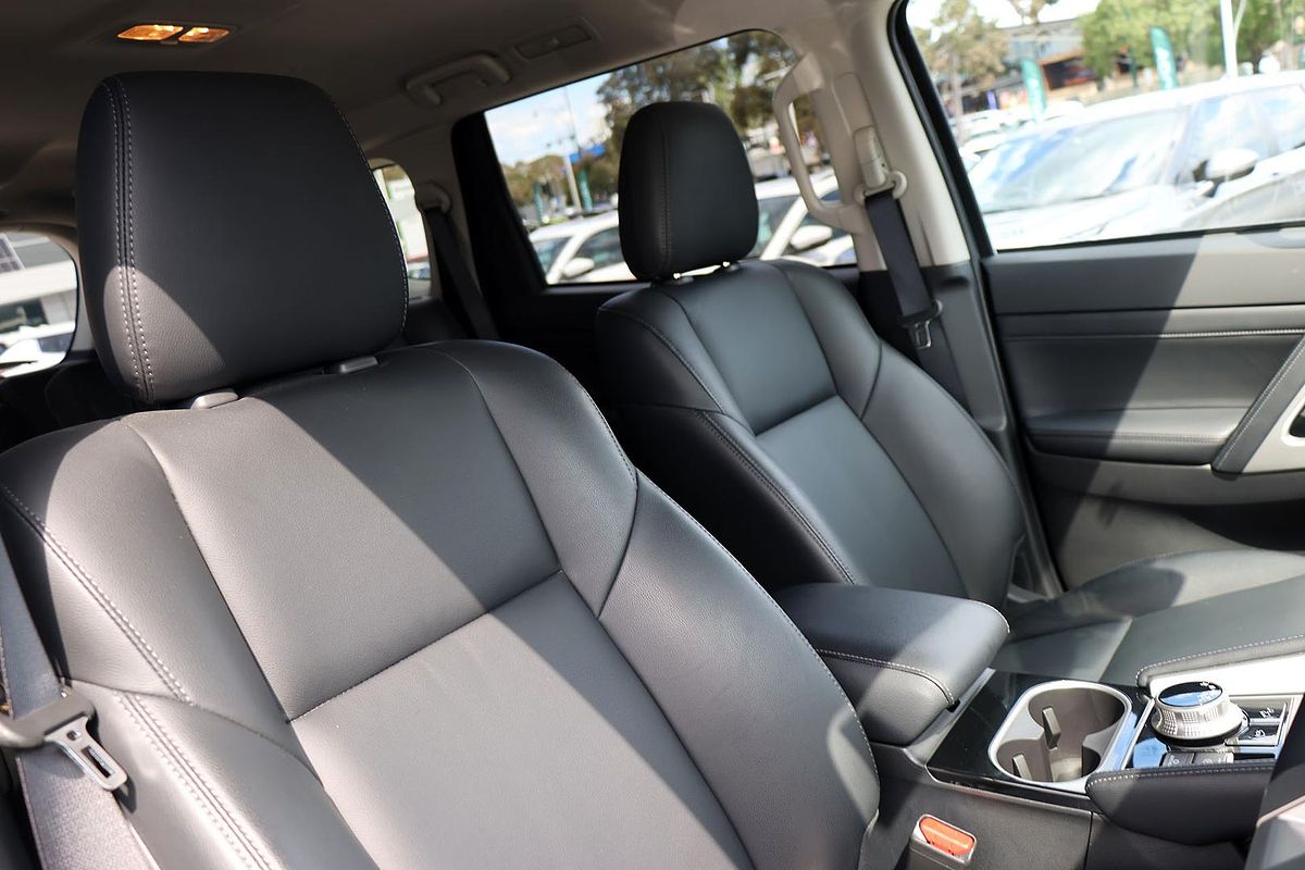 2025 Mitsubishi Pajero Sport Exceed QG