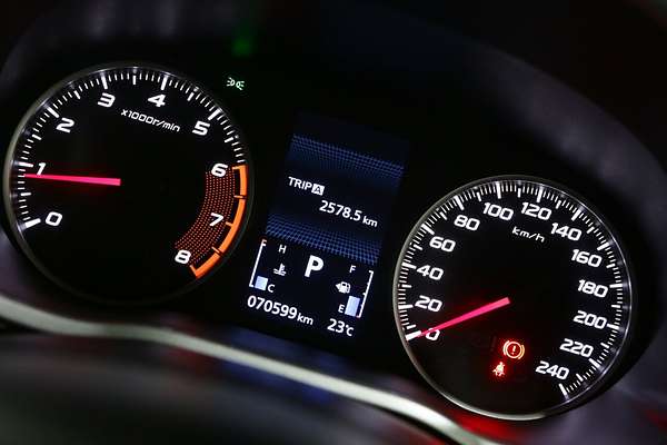 2020 Mitsubishi Eclipse Cross Black Edition YA