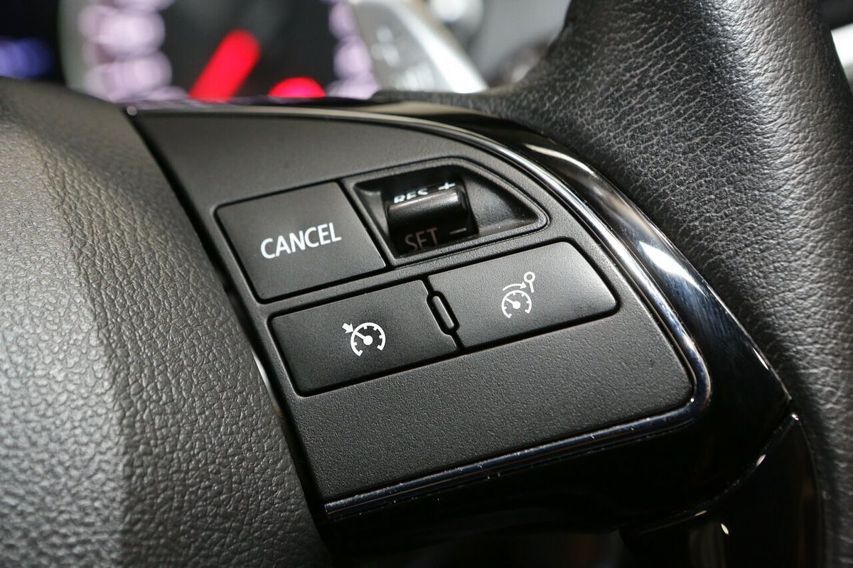 2020 Mitsubishi Eclipse Cross Black Edition YA