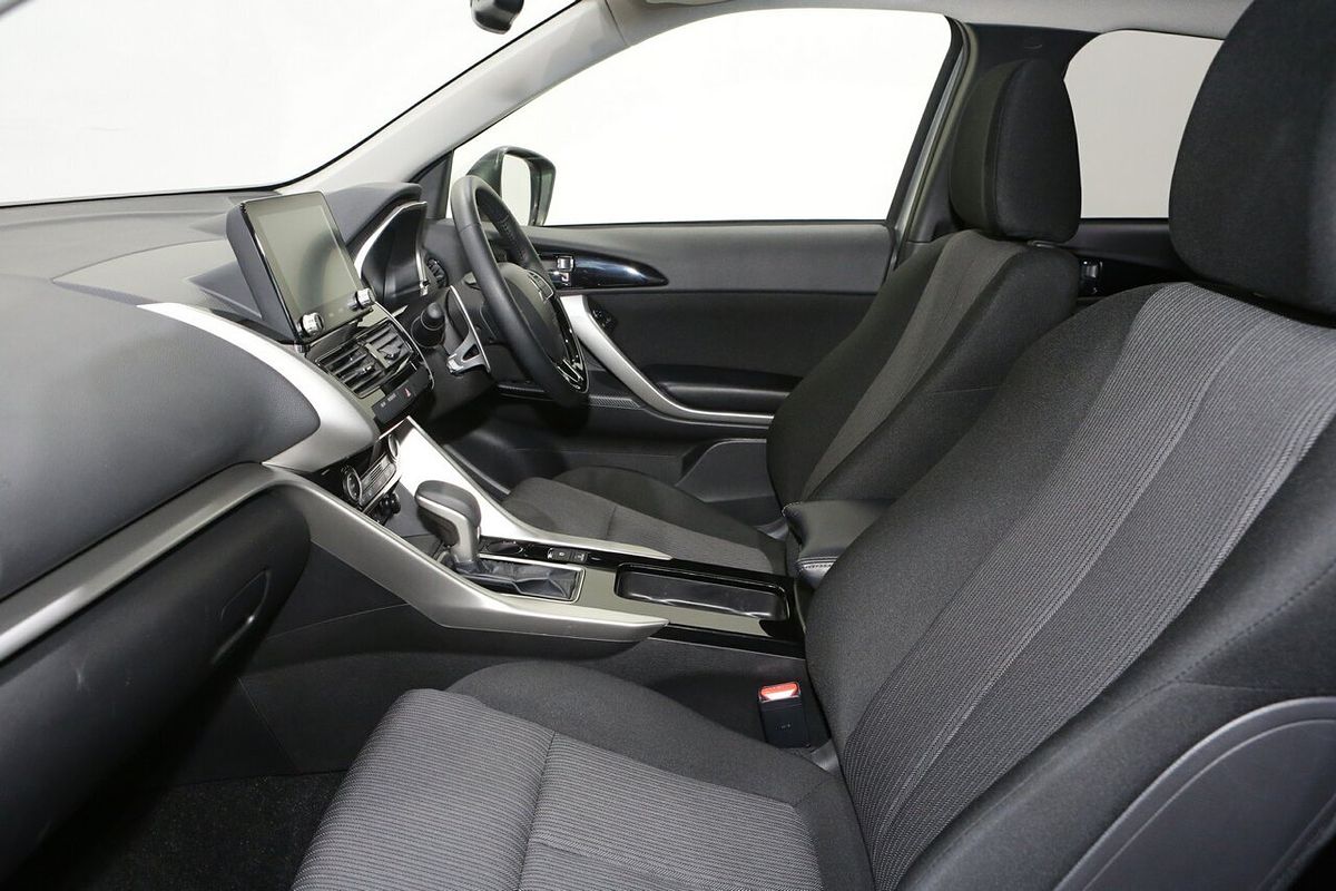 2024 Mitsubishi Eclipse Cross LS YB