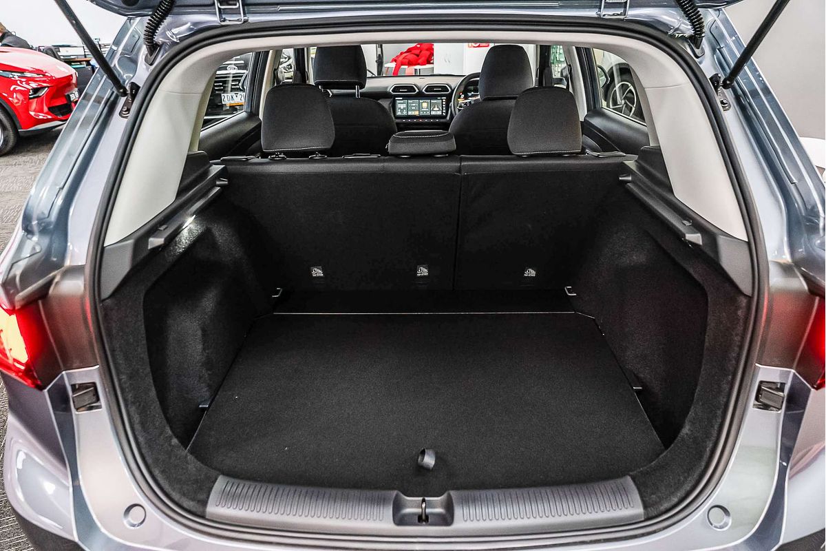 2025 MG ZS Essence ZS32