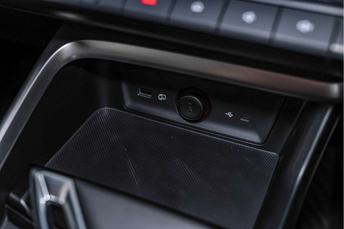 2025 MG ZS Essence ZS32