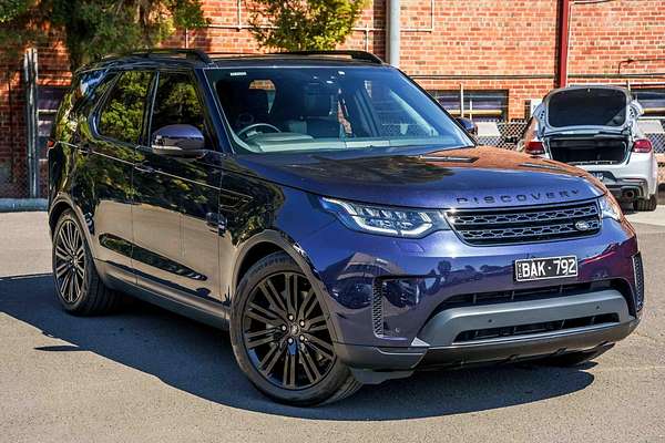 2018 Land Rover Discovery SD6 SE Series 5