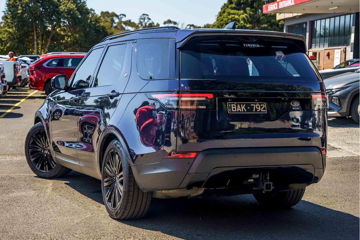 2019 Land Rover Discovery SD6 SE Series 5