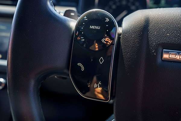 2018 Land Rover Discovery SD4 SE Series 5