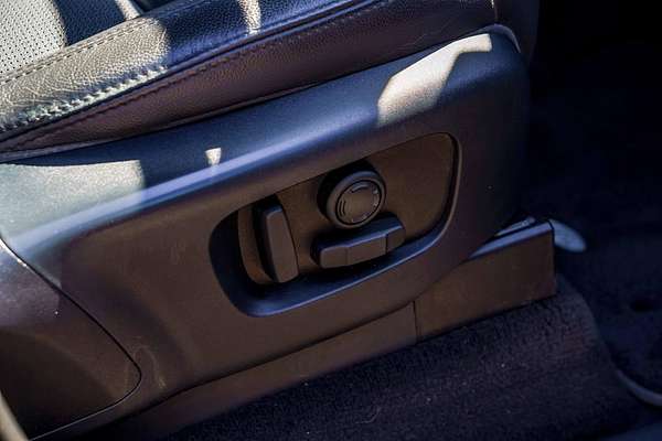 2018 Land Rover Discovery SD4 SE Series 5