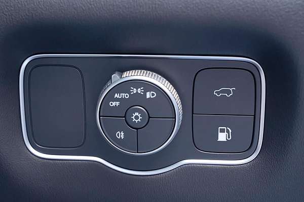 2025 Chery Tiggo 8 Super Hybrid Ultimate T31