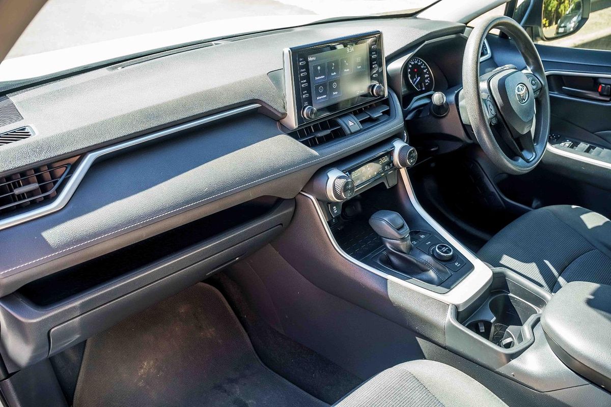 2019 Toyota RAV4 GX AXAH54R