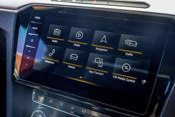 2017 Volkswagen Arteon 206TSI R-Line 3H