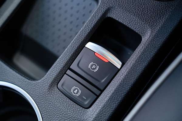 2025 Mitsubishi ASX Exceed XE