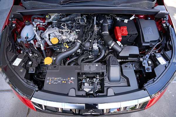 2025 Mitsubishi ASX Exceed XE