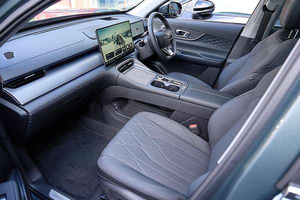 2025 Chery Tiggo 8 Super Hybrid Ultimate T31