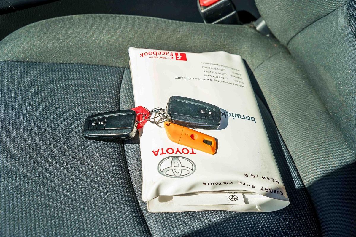 2019 Toyota RAV4 GX AXAH54R