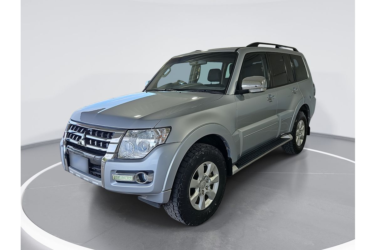 2017 Mitsubishi Pajero GLX NX