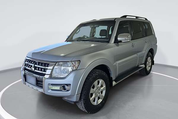 2017 Mitsubishi Pajero GLX NX