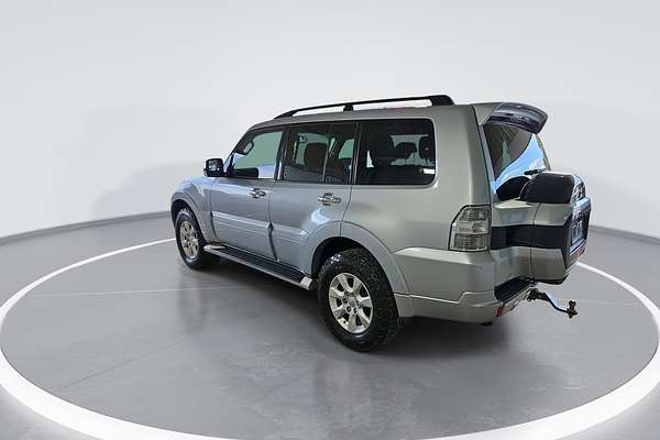 2017 Mitsubishi Pajero GLX NX