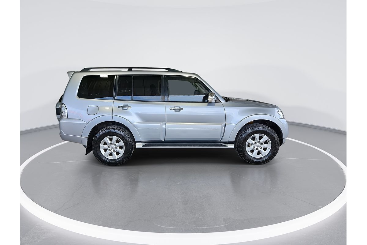 2017 Mitsubishi Pajero GLX NX