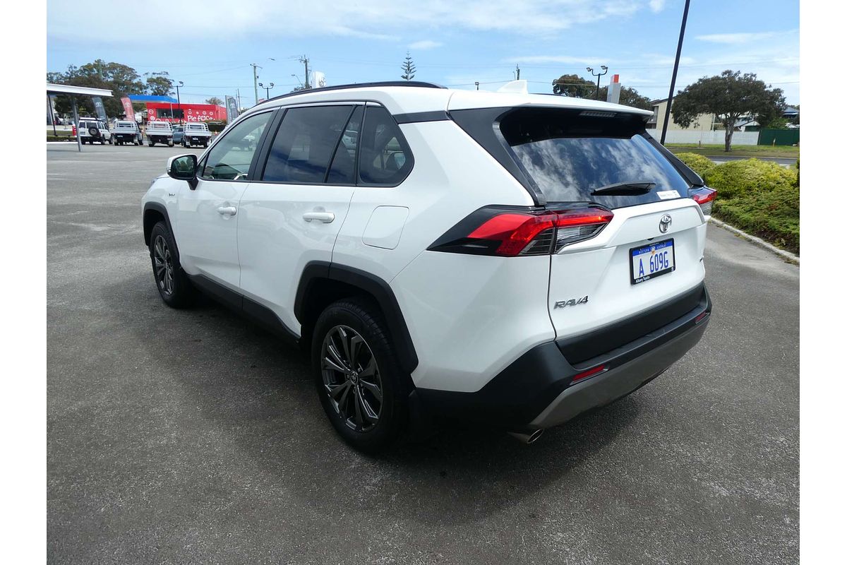 2025 Toyota RAV4 GXL AXAH52R