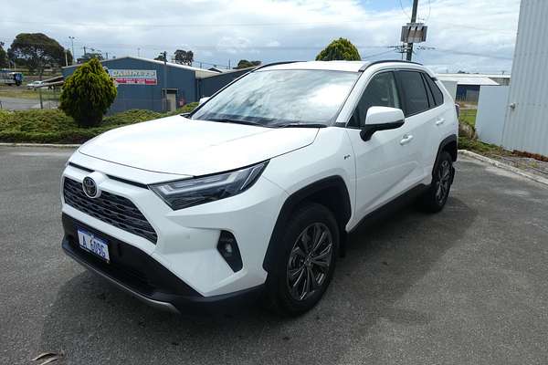 2025 Toyota RAV4 GXL AXAH52R