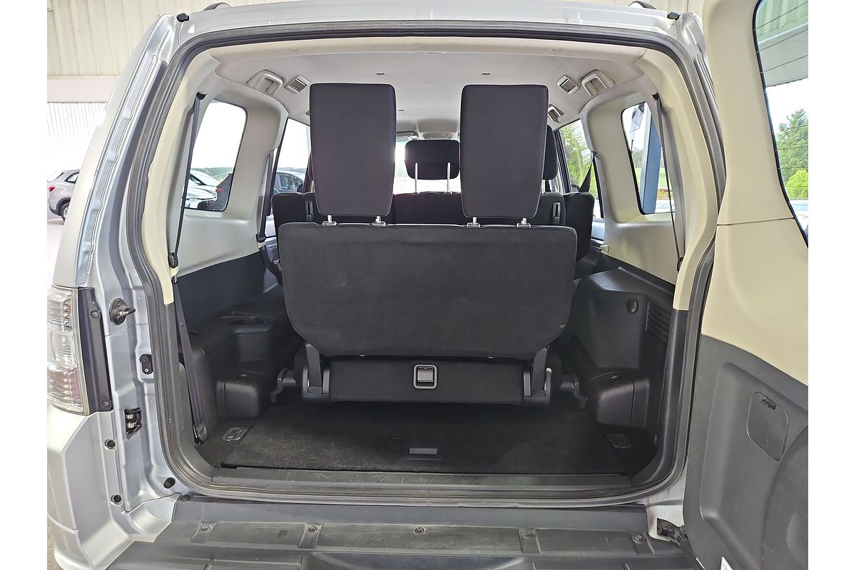 2017 Mitsubishi Pajero GLX NX