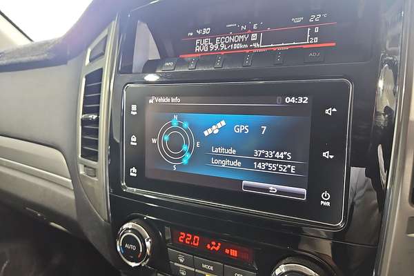 2017 Mitsubishi Pajero GLX NX