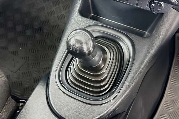 2017 Toyota Hilux Workmate TGN121R Rear Wheel Drive