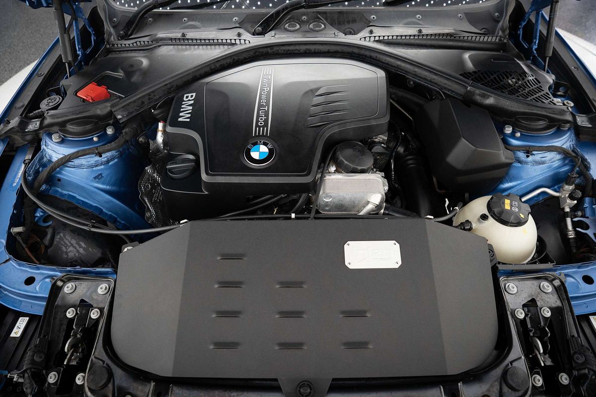 2014 BMW 3 Series 328i M Sport F30