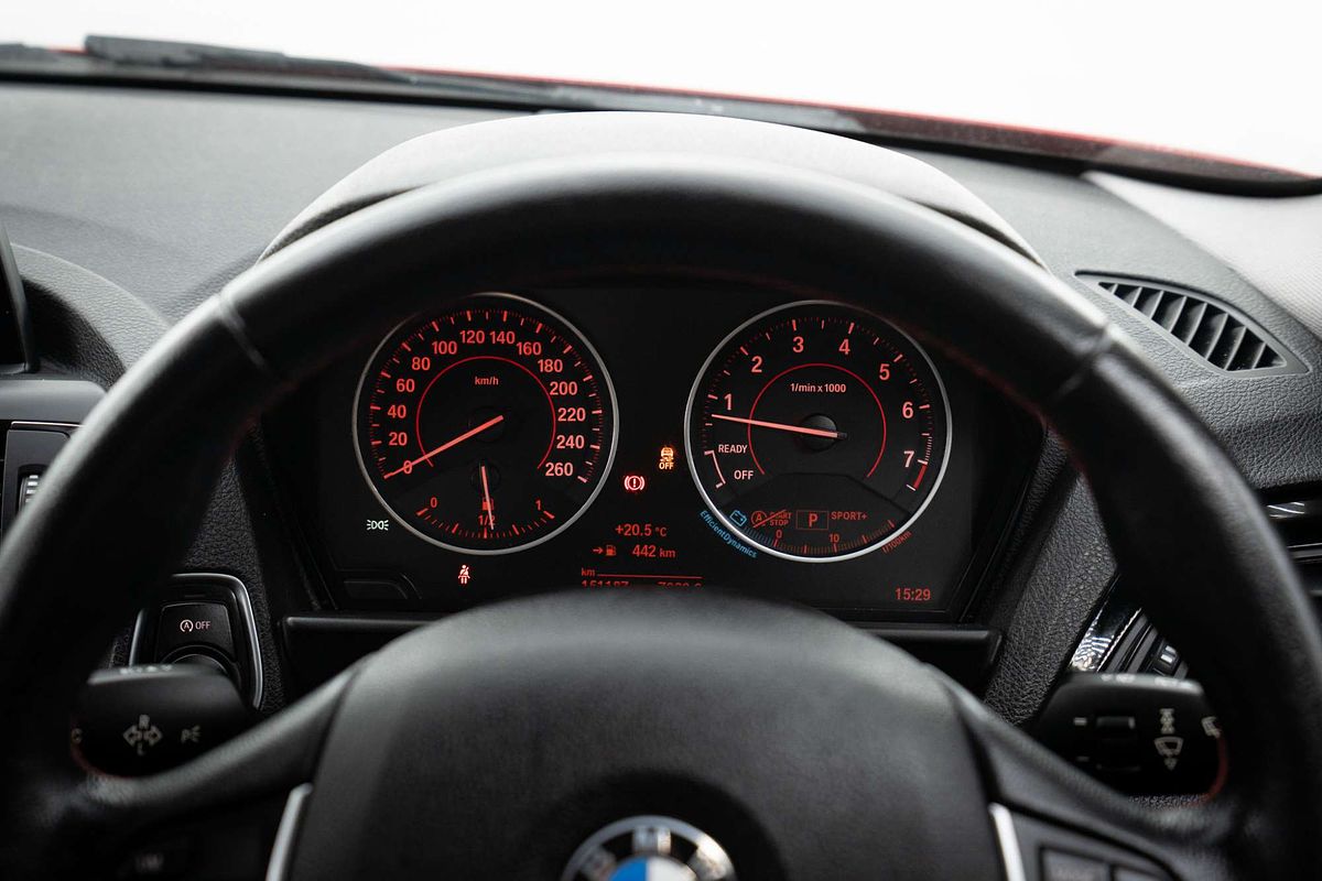 2015 BMW 1 Series 120i Sport Line F20 LCI