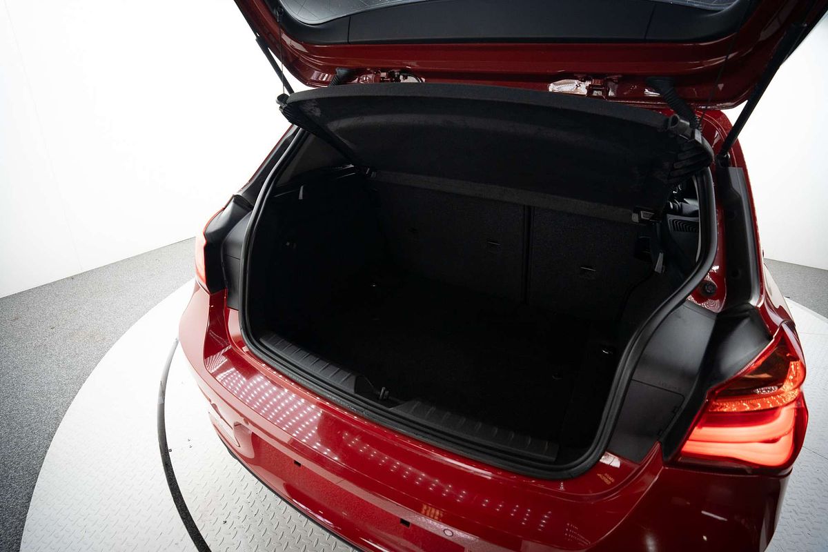 2015 BMW 1 Series 120i Sport Line F20 LCI