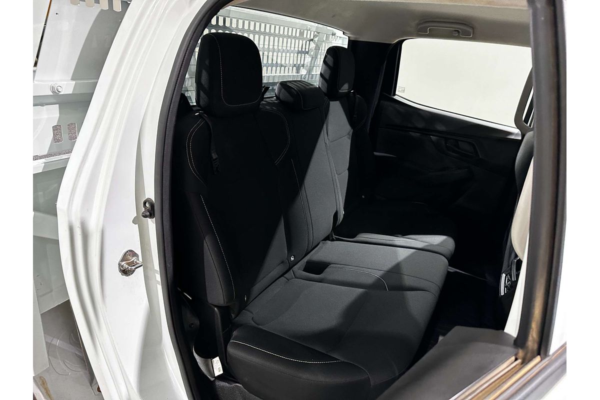 2022 Isuzu D-MAX SX  4X4